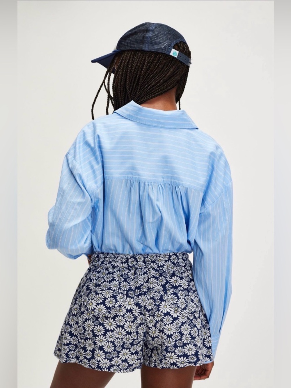 FREE PEOPLE Offbeat Printed Pull-On Shorts - Picture 2 of 14